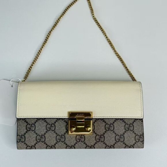 Gucci GG Logo Supreme Padlock Shoulder Bag White & Beige with Gold Hardware - Picture 7 of 8
